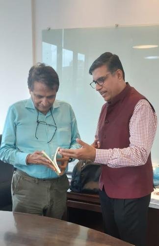 With-Suresh-Prabhu2